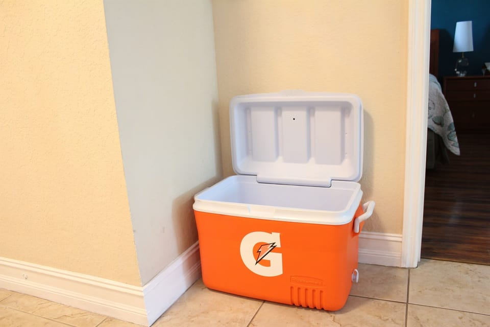 Beach cooler for guest use