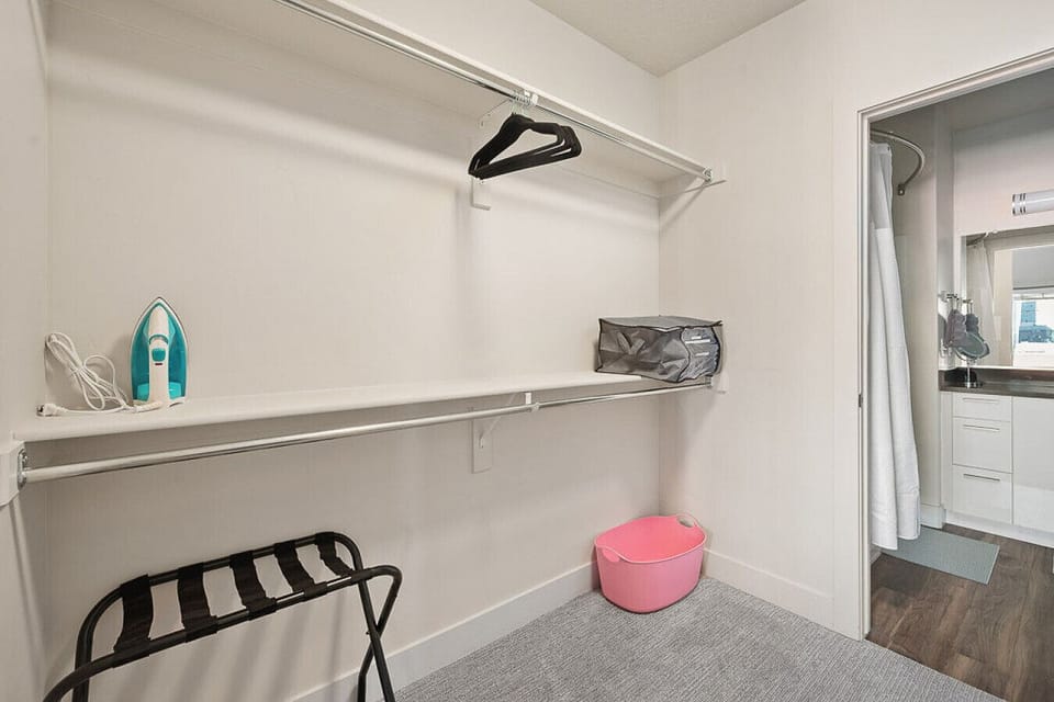 Walk in closet