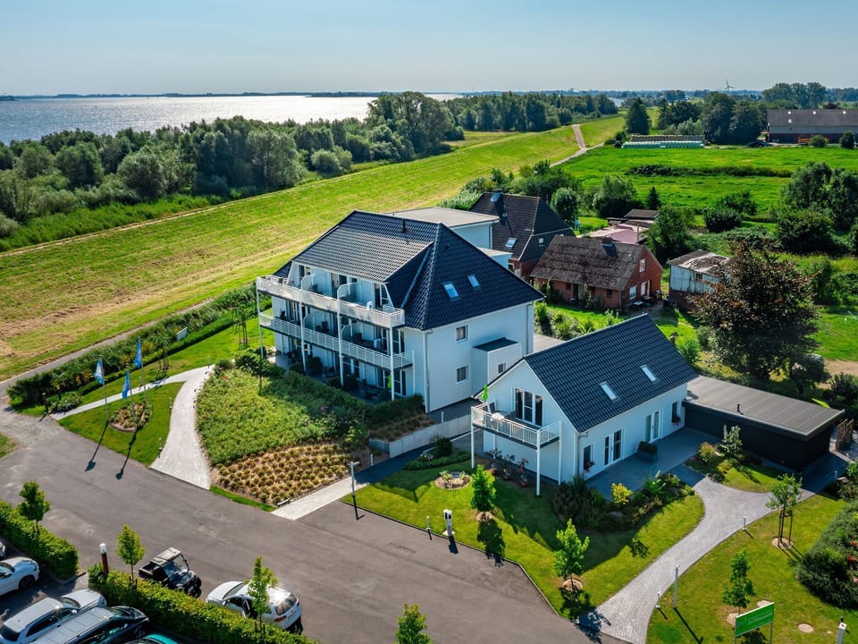 Elbe view maisonette apartment without Elbe view - Ferien auf Krautsand GmbH Apartment in Schleswig-Holstein