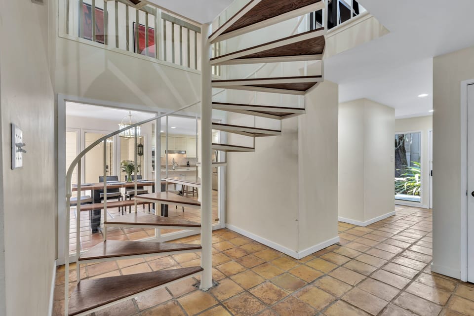 On the second level, you'll find two 3 bedrooms.