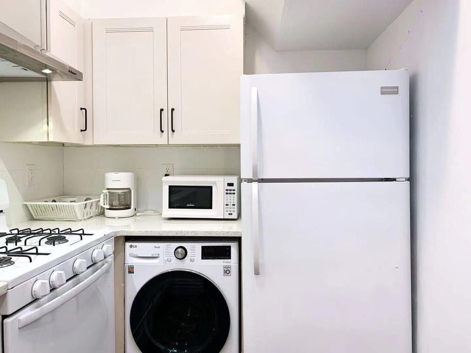 Smart Laundry Combo Washer/Dryer