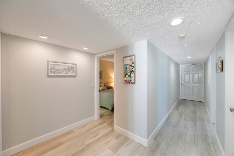 Beach Place 506 Guest Bedroom