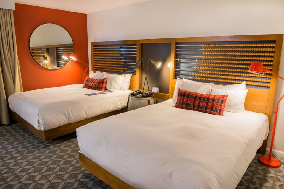 Unit with 2 Queen Beds