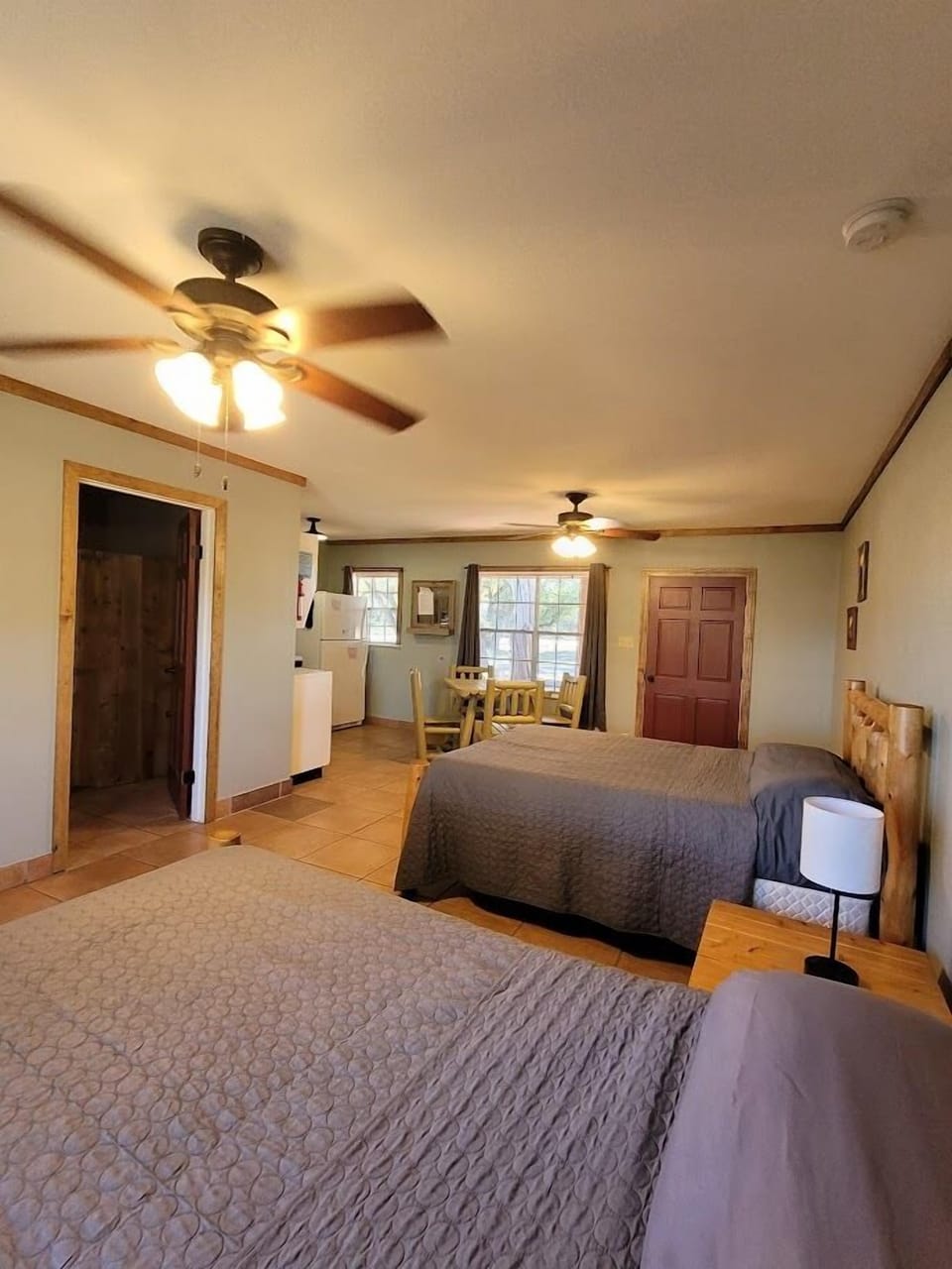 Motel 10 Main Room (2 full beds & kitchen area)