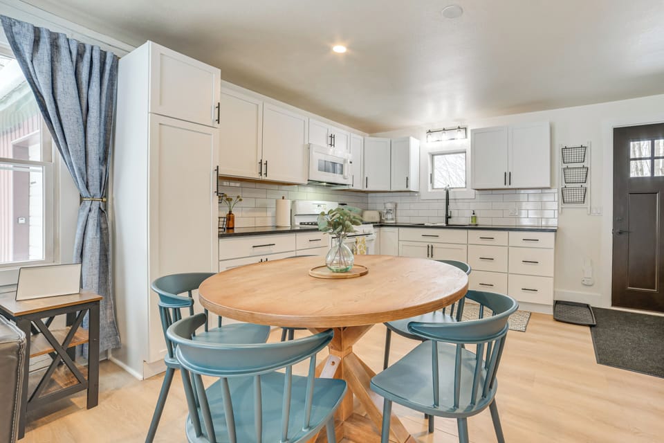 Property Interior | Single-Story Home | Free WiFi | Central A/C & Heating