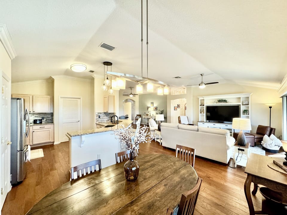 Open Concept: Living/Dining/Kitchen