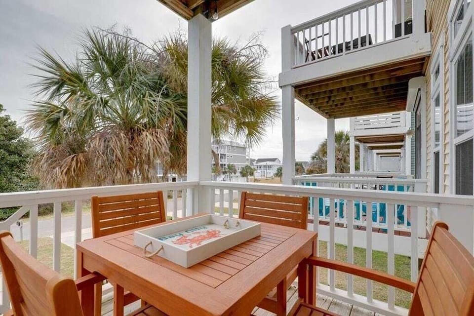 Carolina Beach Rental 3 block walk to beach