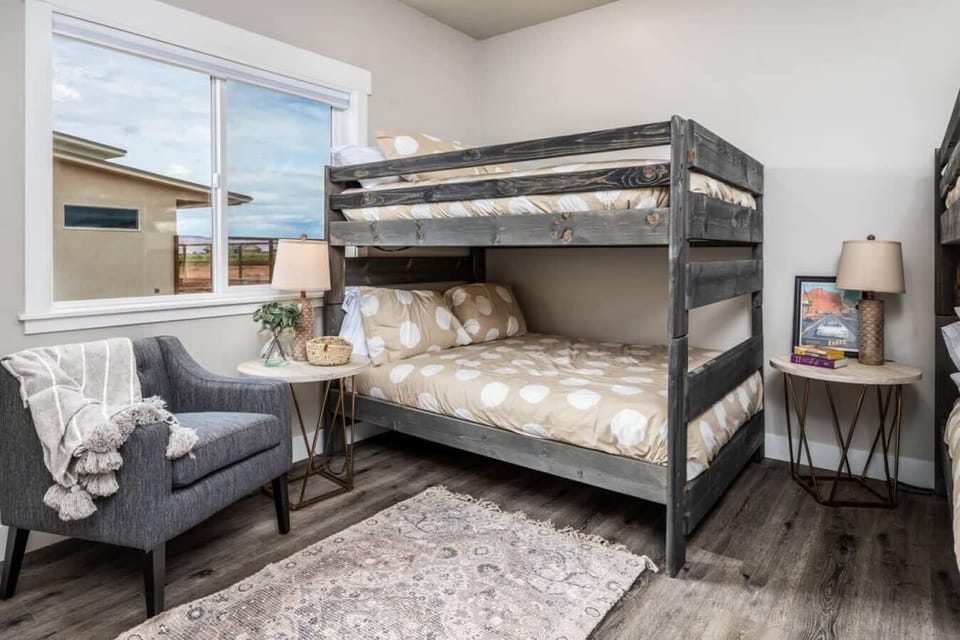 Bunk Suite