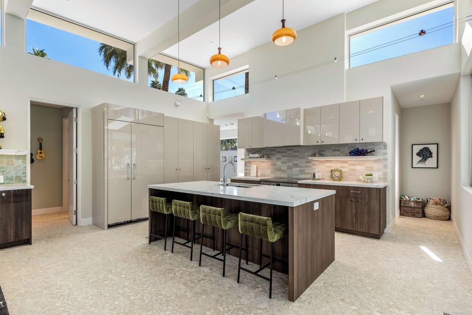 Amazing chef's kitchen