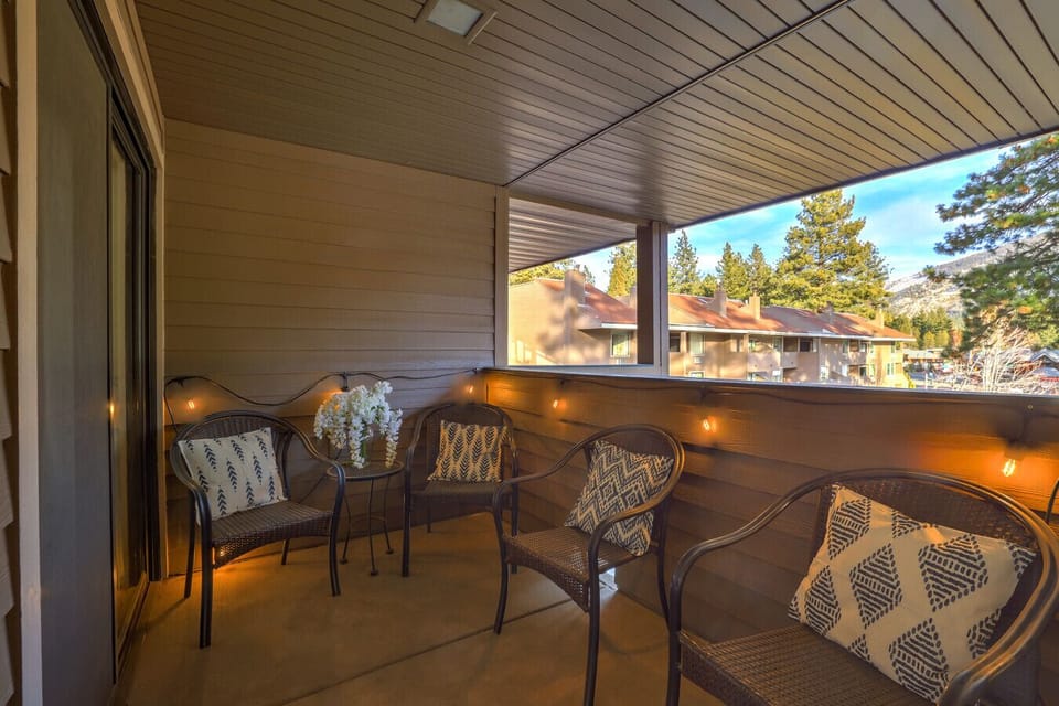 Private, cozy patio