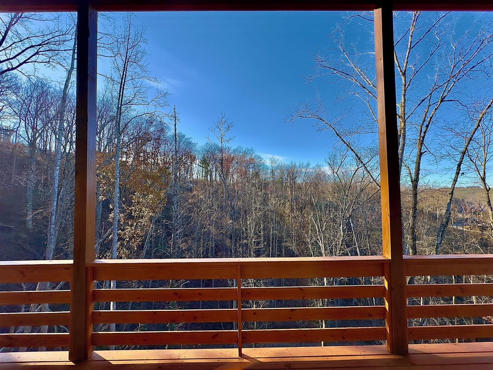 Breathtaking views of the Smoky Mountains stretch across the horizon