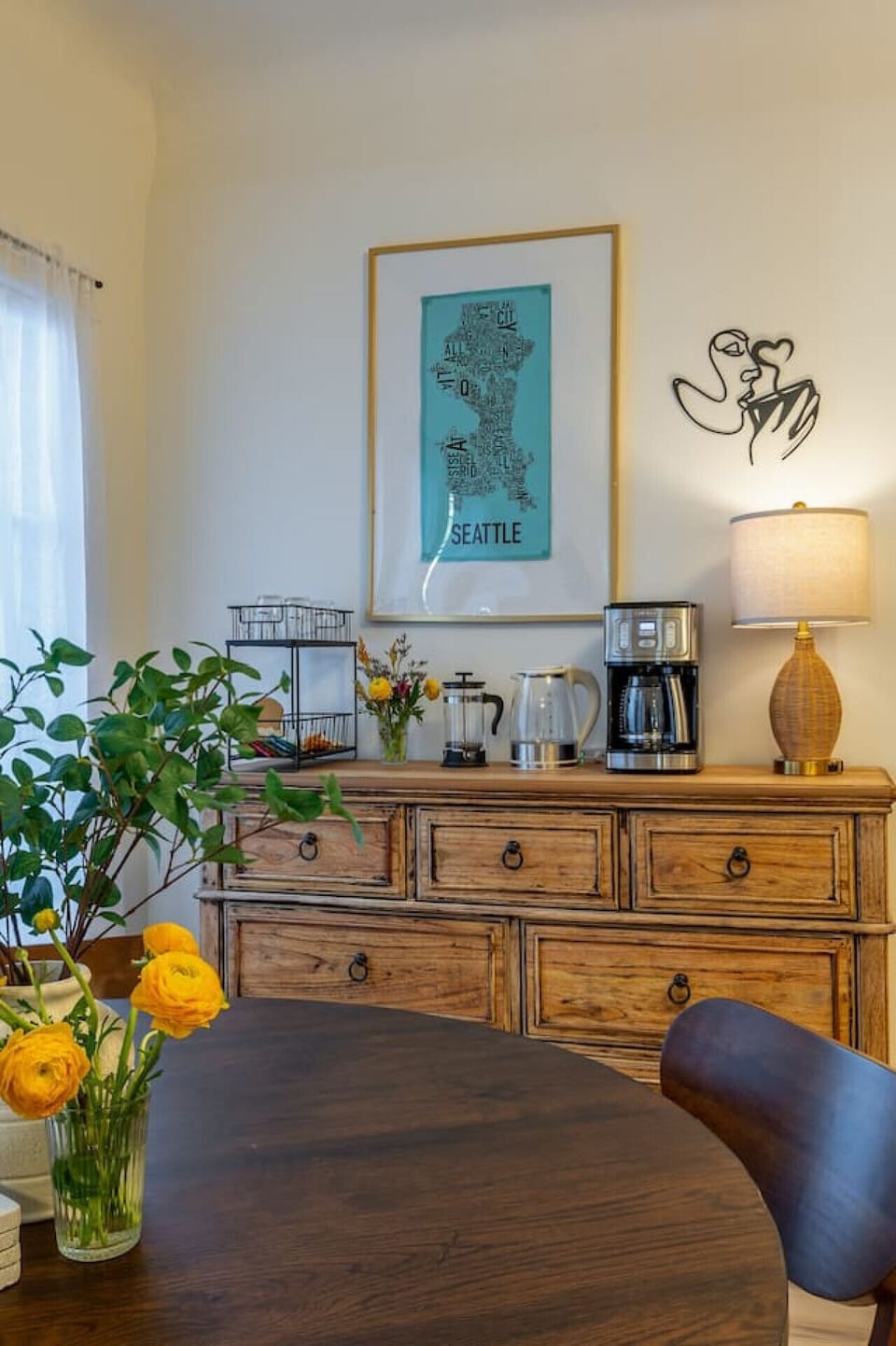 Wake up to possibilities ✨ Savor your morning brew at the cozy coffee station before diving into Silver Lake’s vibrant coffee culture.