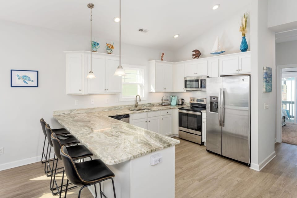 [Kitchen] Open & Spacious Kitchen