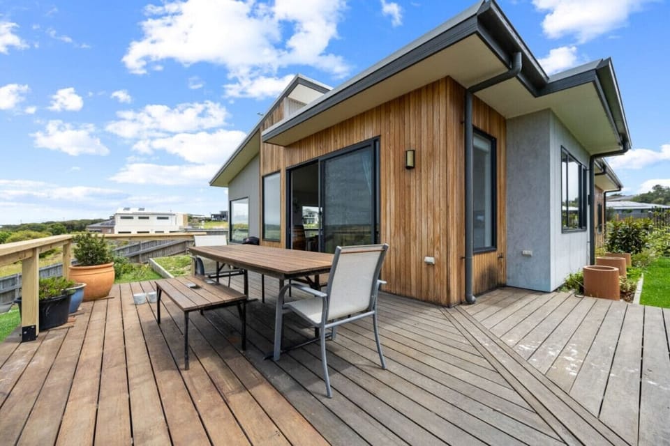 Stunning outdoor deck area