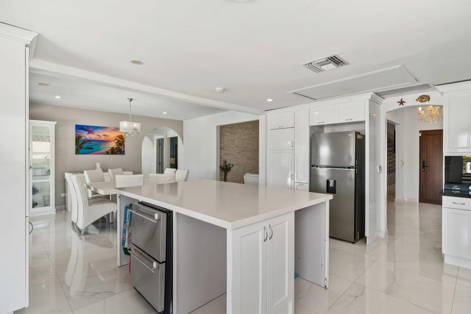 Villa at Tierra del Sol - Private Pool & Theater (742)