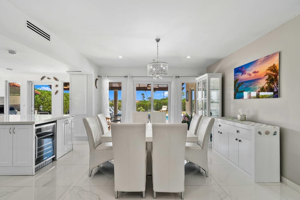 Villa at Tierra del Sol - Private Pool & Theater (740)
