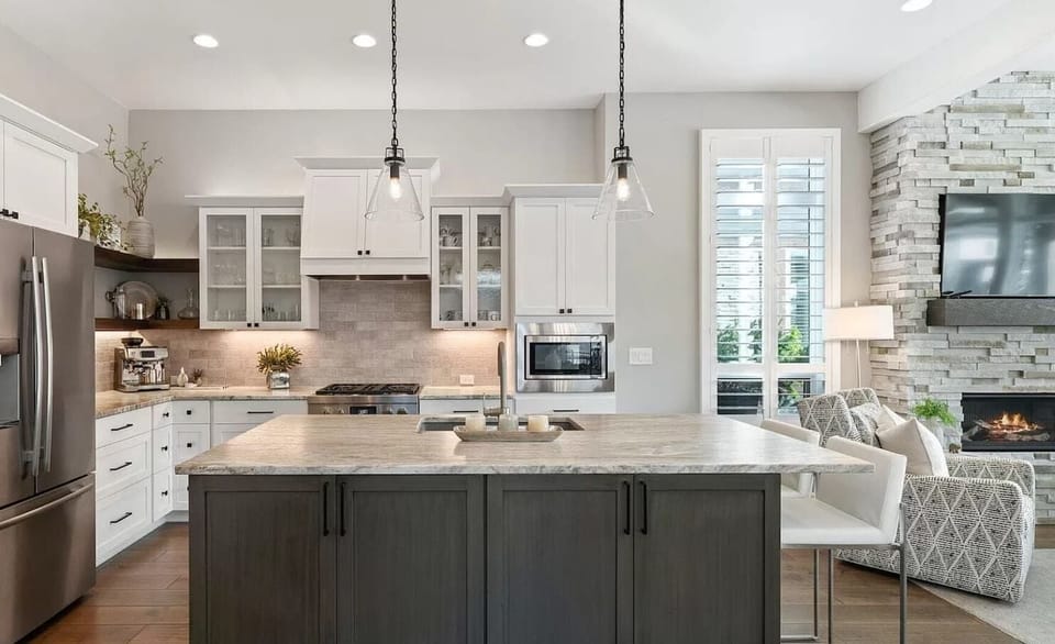 Kitchen: Located in main house (1st Floor)