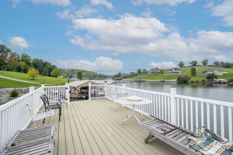 Soak up the sun on the spacious deck with lake view