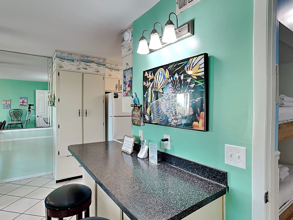 Breakfast Bar with Seating for Two