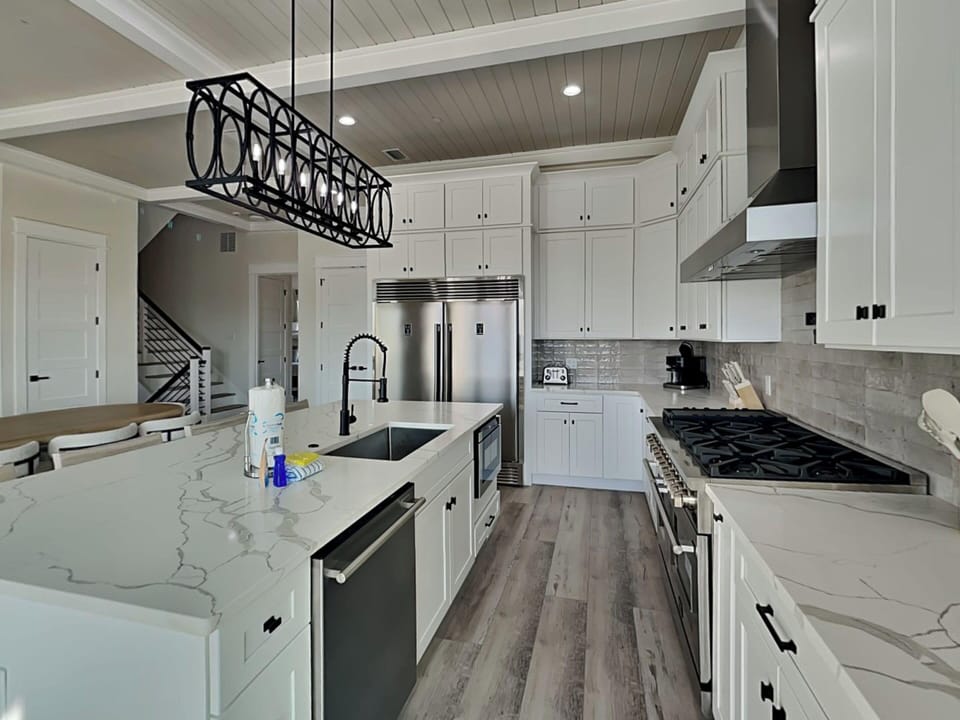 Second Floor, Kitchen