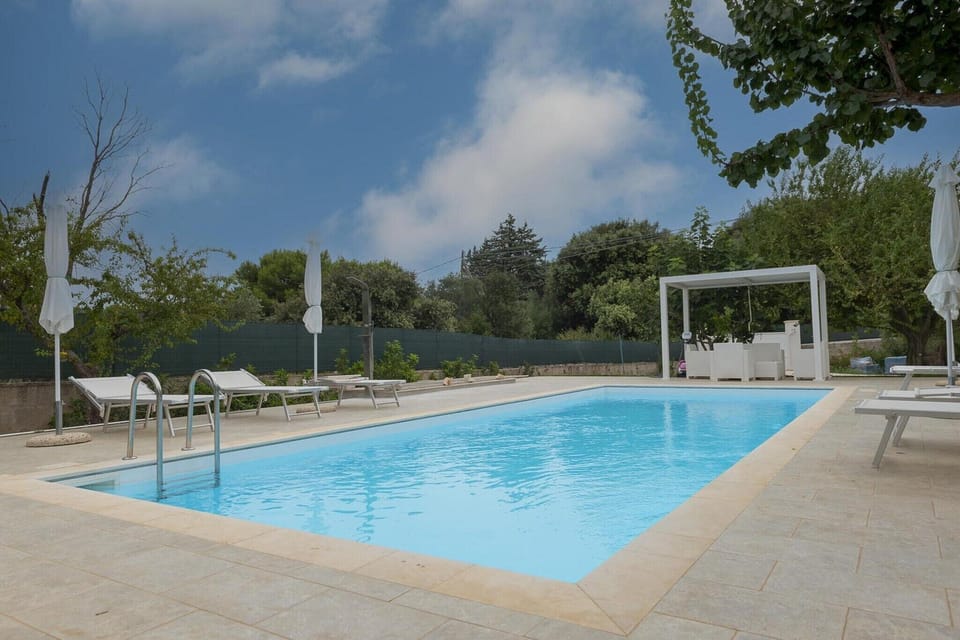 Holiday Home Swimming Pool