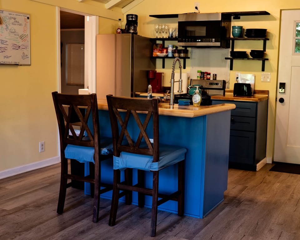 kitch bar seating