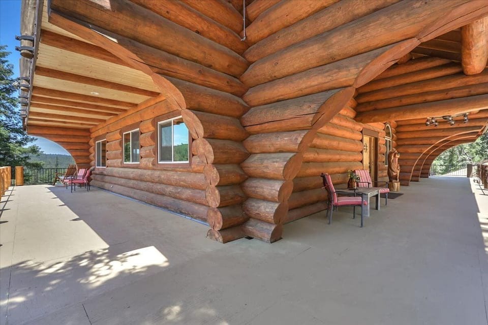 Wrap around deck main level(2nd story)