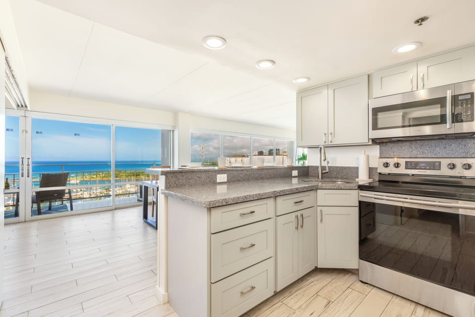 Fully equipped kitchen