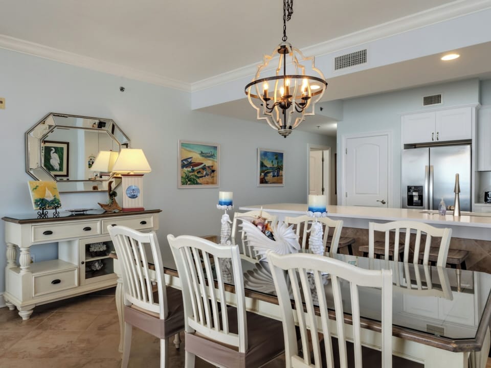 Azure #601 Dining Area