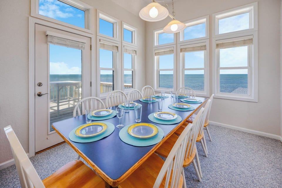Surf or Sound Realty - 1211 - Frisco's Watch - Dining Area -1