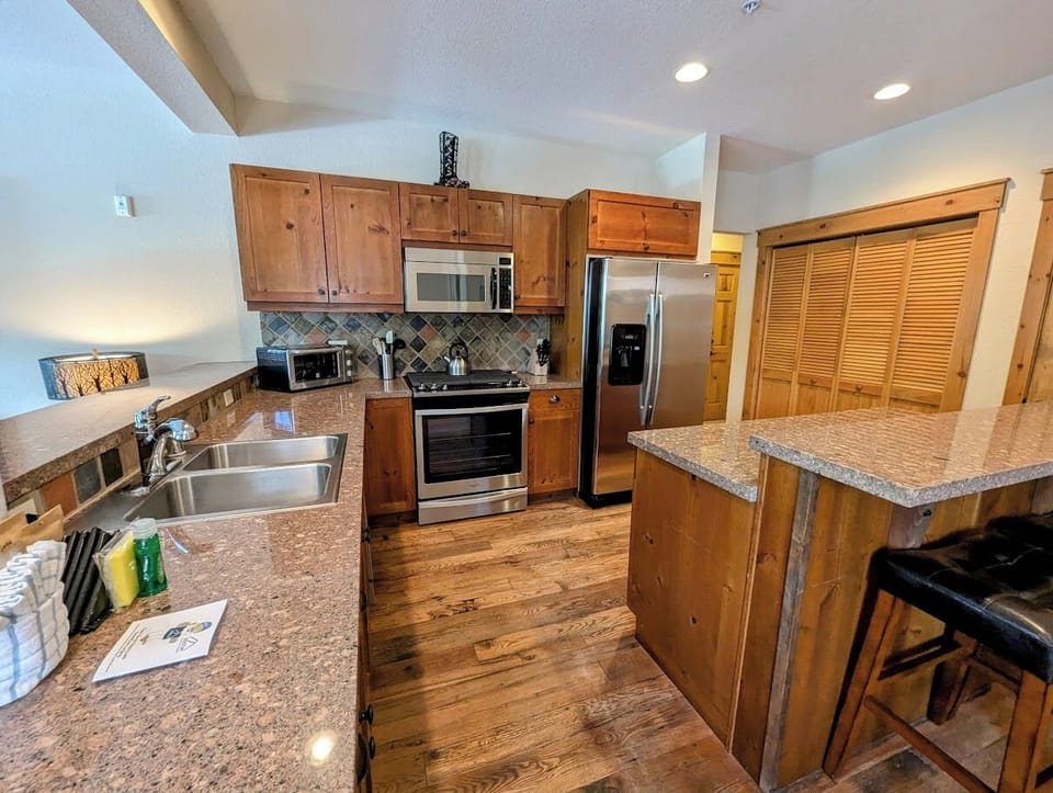 Fully equipped kitchen