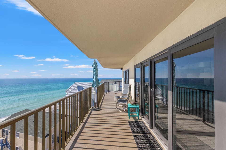Beachfront Pool Deck