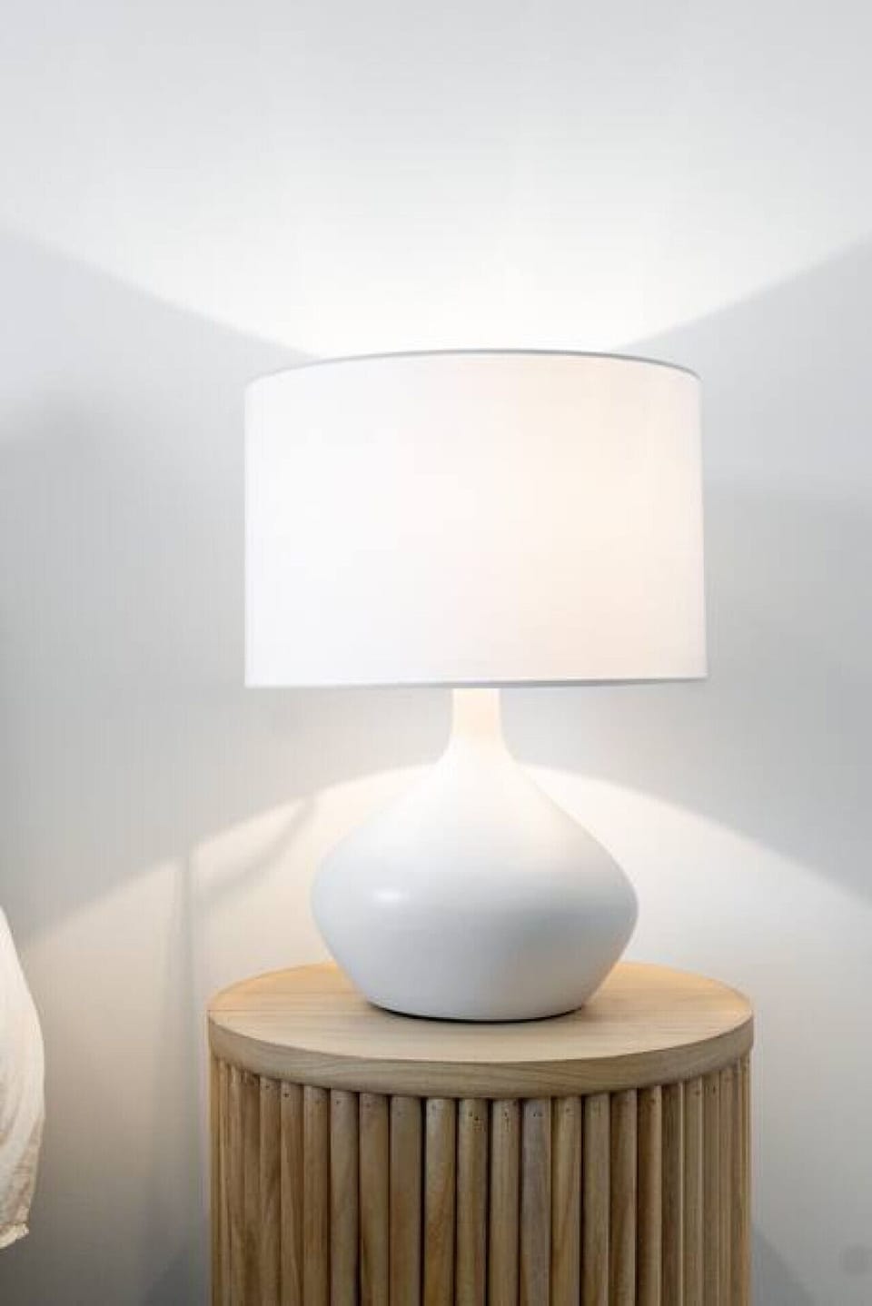 Simple and elegant lampshade