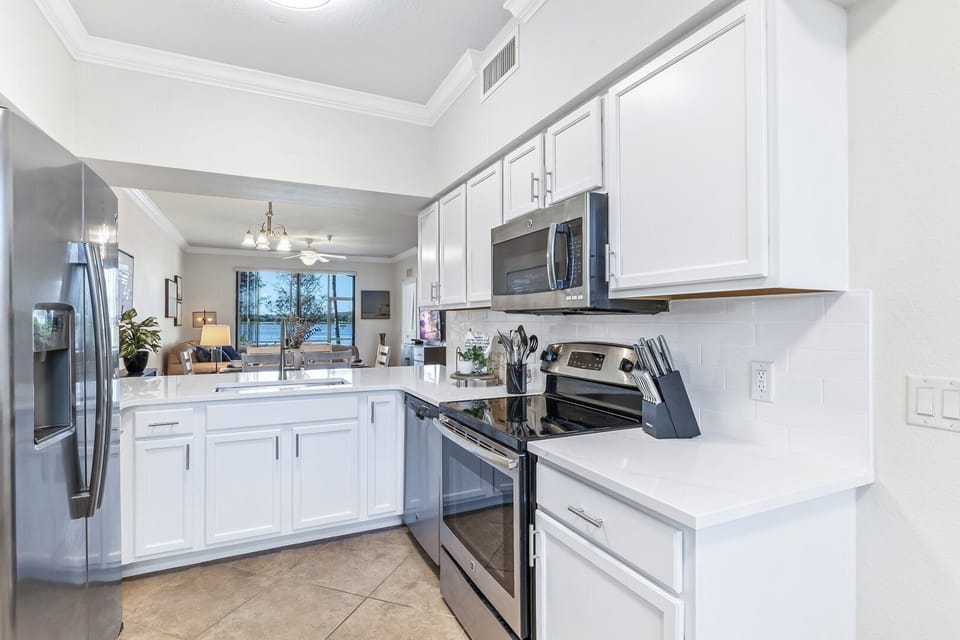 Fully Stocked / Turnkey Rental