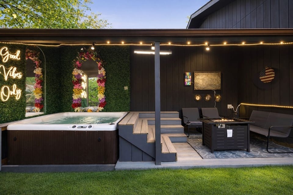 Hot Tub Hideaway