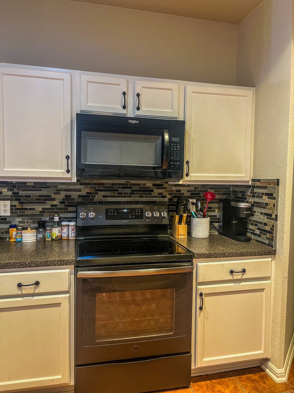 Full kitchen with cooking basics & dishes, silverware