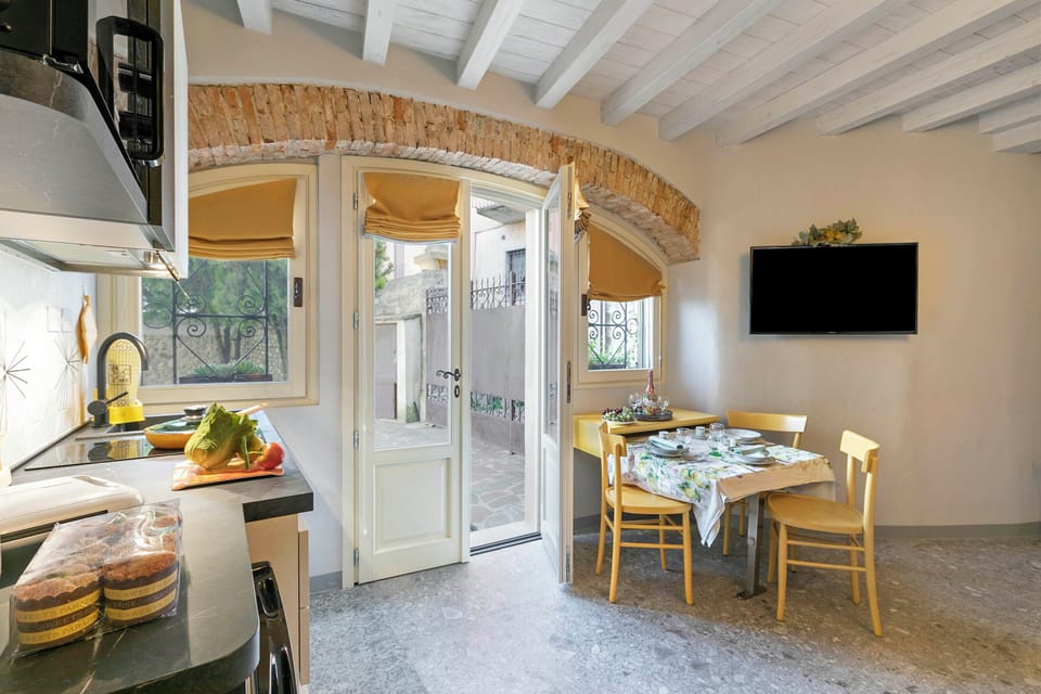 Kitchen and dining area
