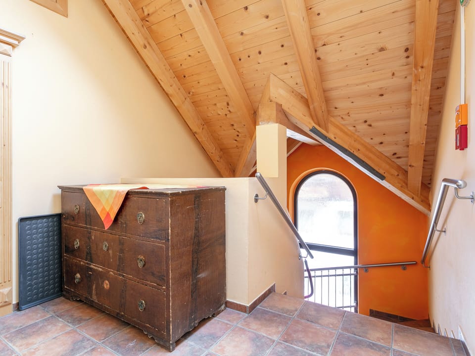 Entrance / Reception
