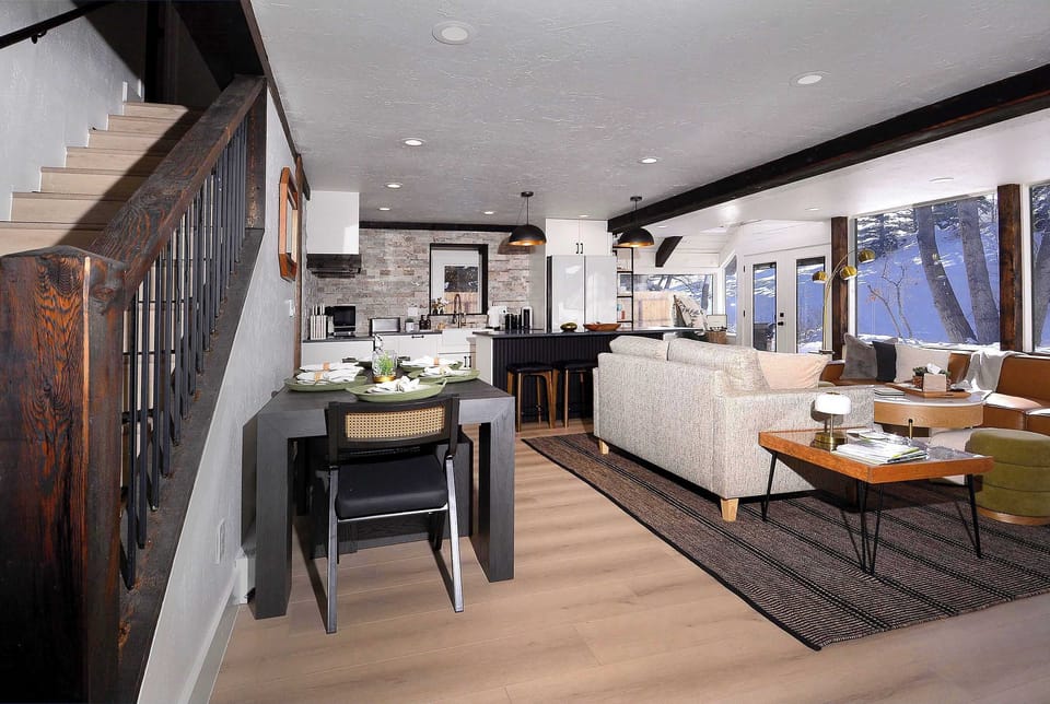 Living/dining/kitchen