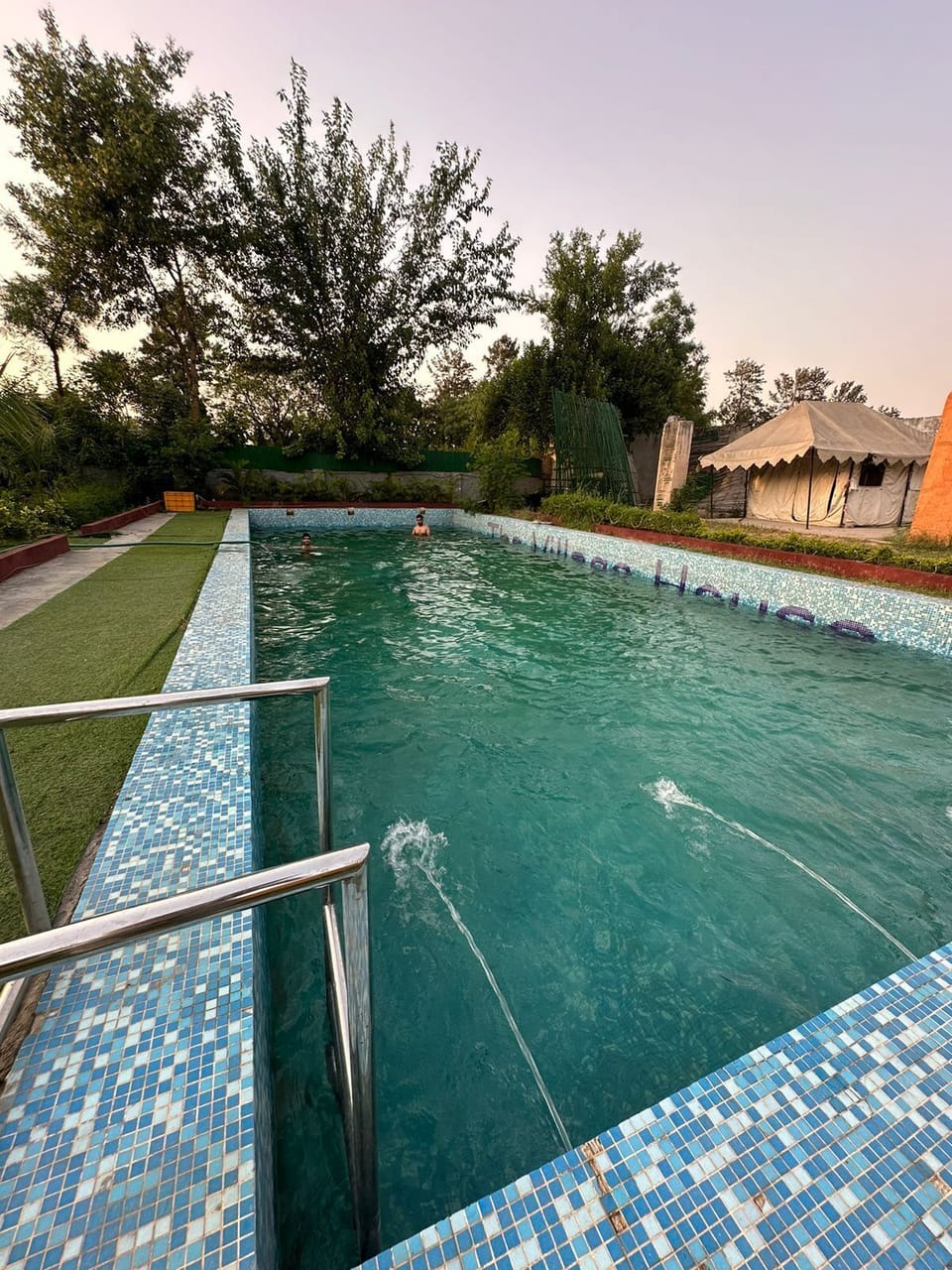 Pool