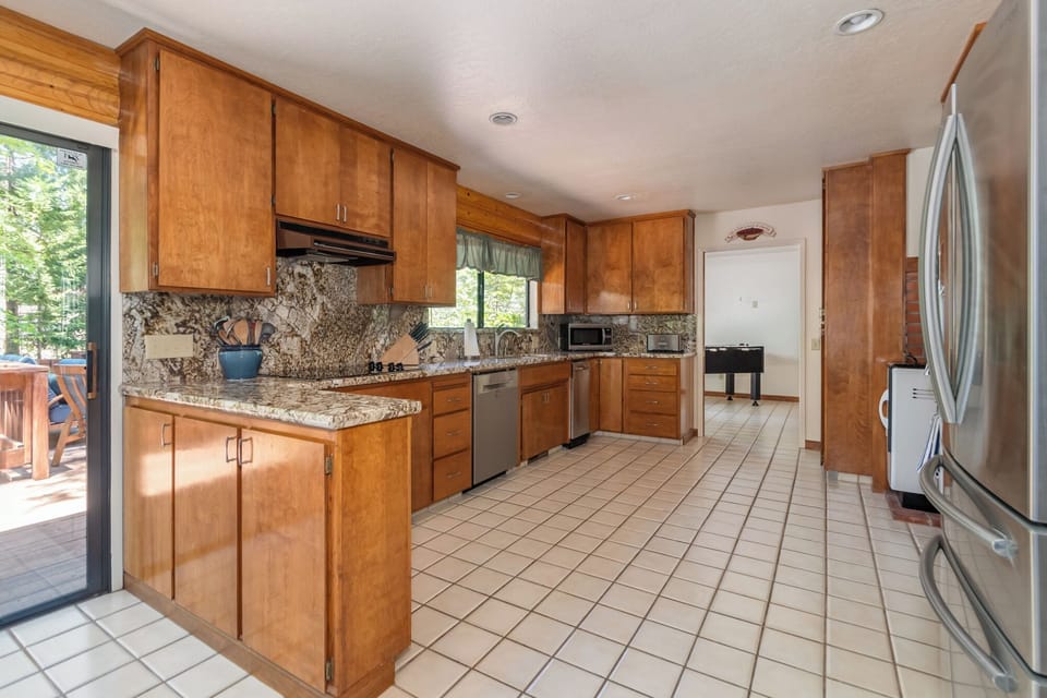 Kitchen 1