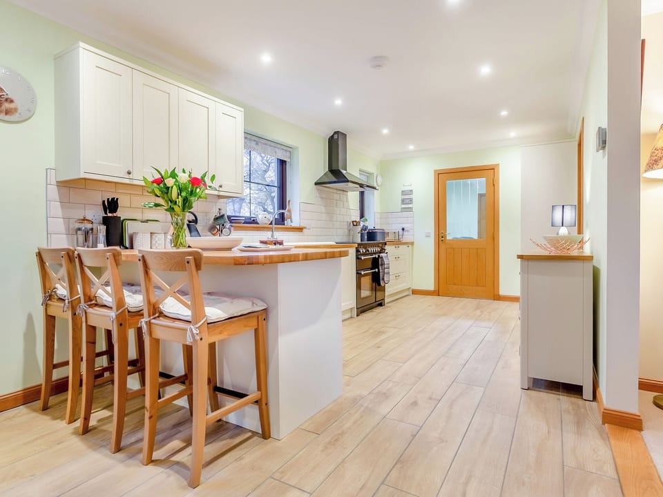 Kitchen | Bunchrew Farm Cottage, Inverness