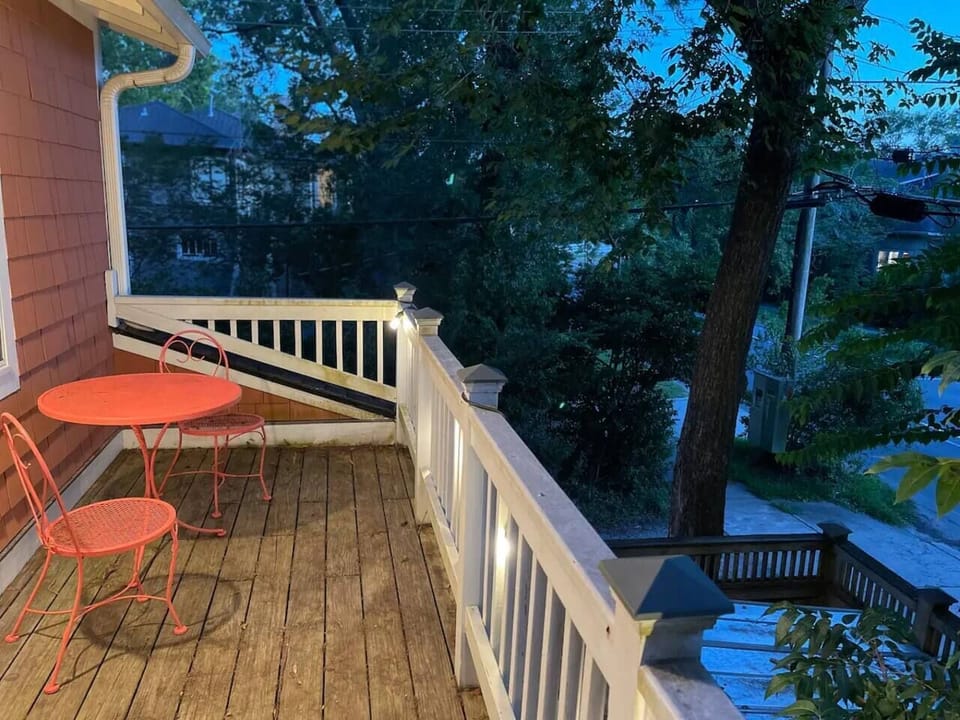 Balcony just off the Studio Suite.  Perfect for moongazing or morning coffee!