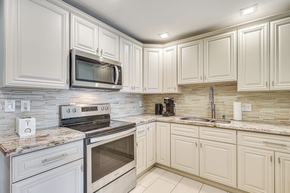 Kitchen | Central A/C & Heat | Keurig Coffee Maker