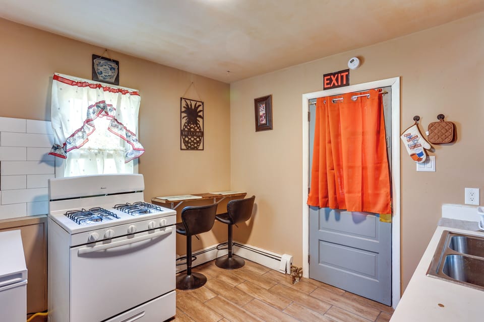 Kitchenette | 1st Floor