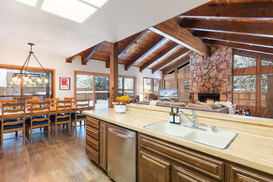 Fully equipped kitchen with new cookware, flatware, cooking utensils, and more.
