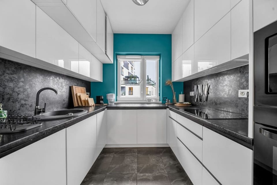 Kitchen | Book Now with RENTUJEMY.COM