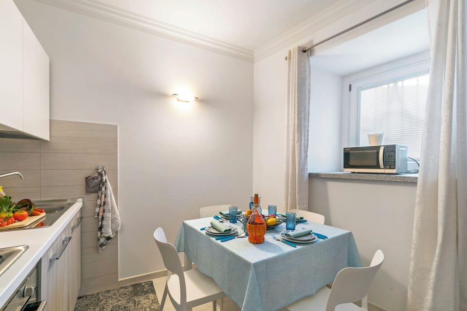 Kitchen and dining area