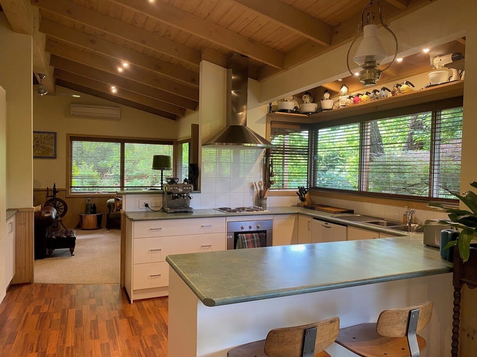 Fully equipped kitchen with Breville Coffee Machine