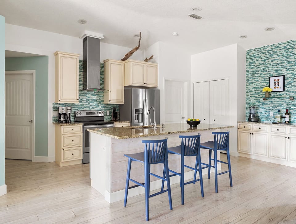 Kitchen island with barstools seating - grab a quick snack!
